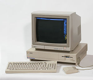 Amiga 1000 圖片來源：Wikipedia