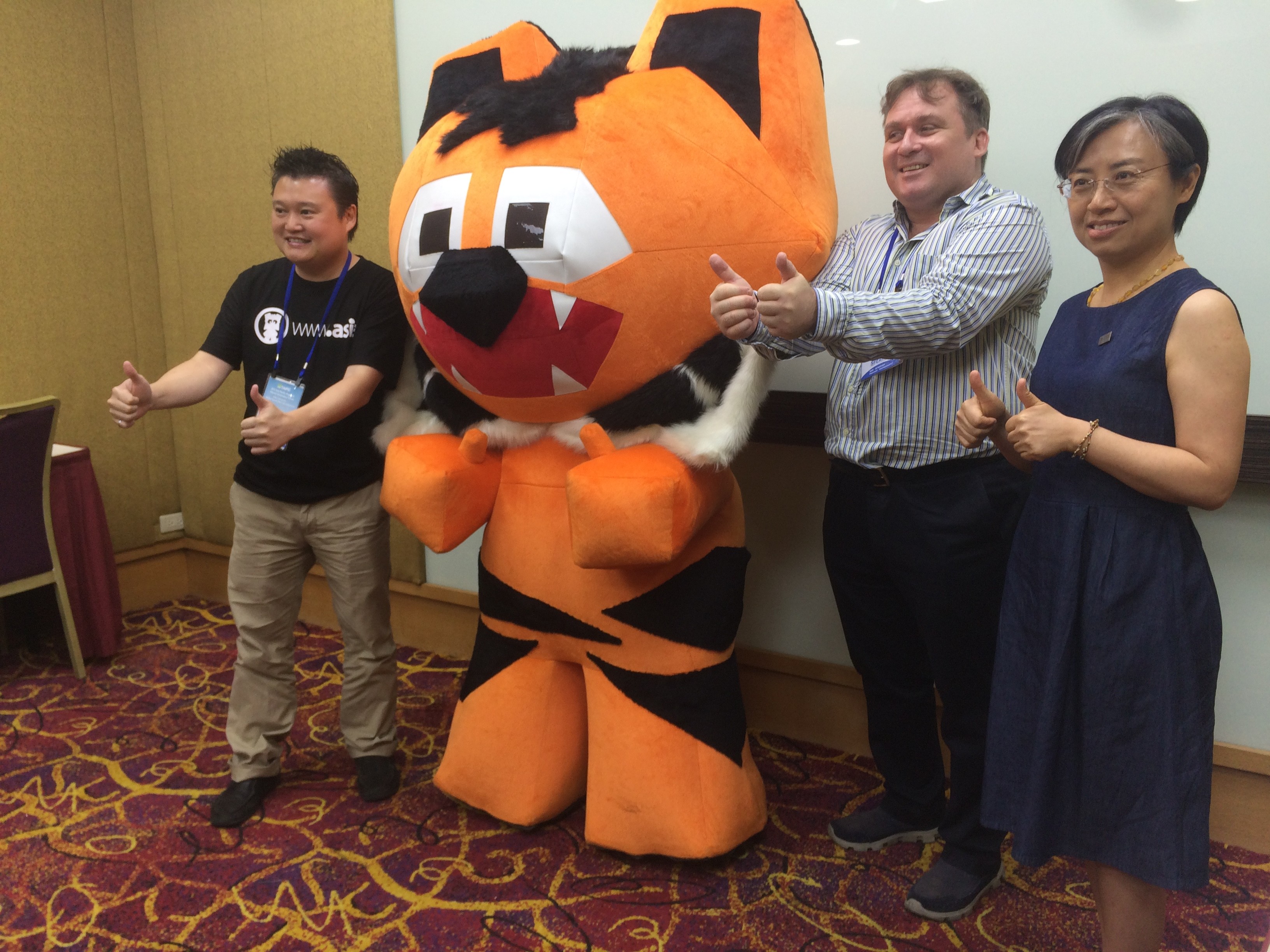 左起：DotAsia、小虎阿吉、WWF、TRAFFIC 共同為老虎請命。