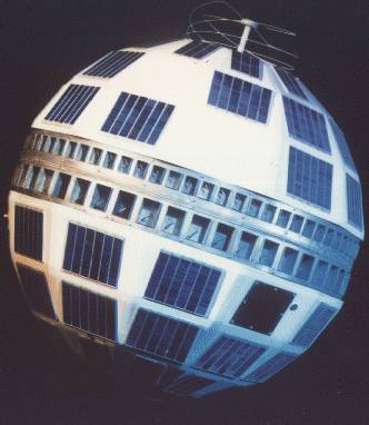 Telstar 1 衛星。 圖片來源：Wikipedia