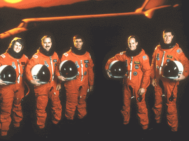 執行 STS-43 太空任務的太空人們，圖片來源：Wikimedia。